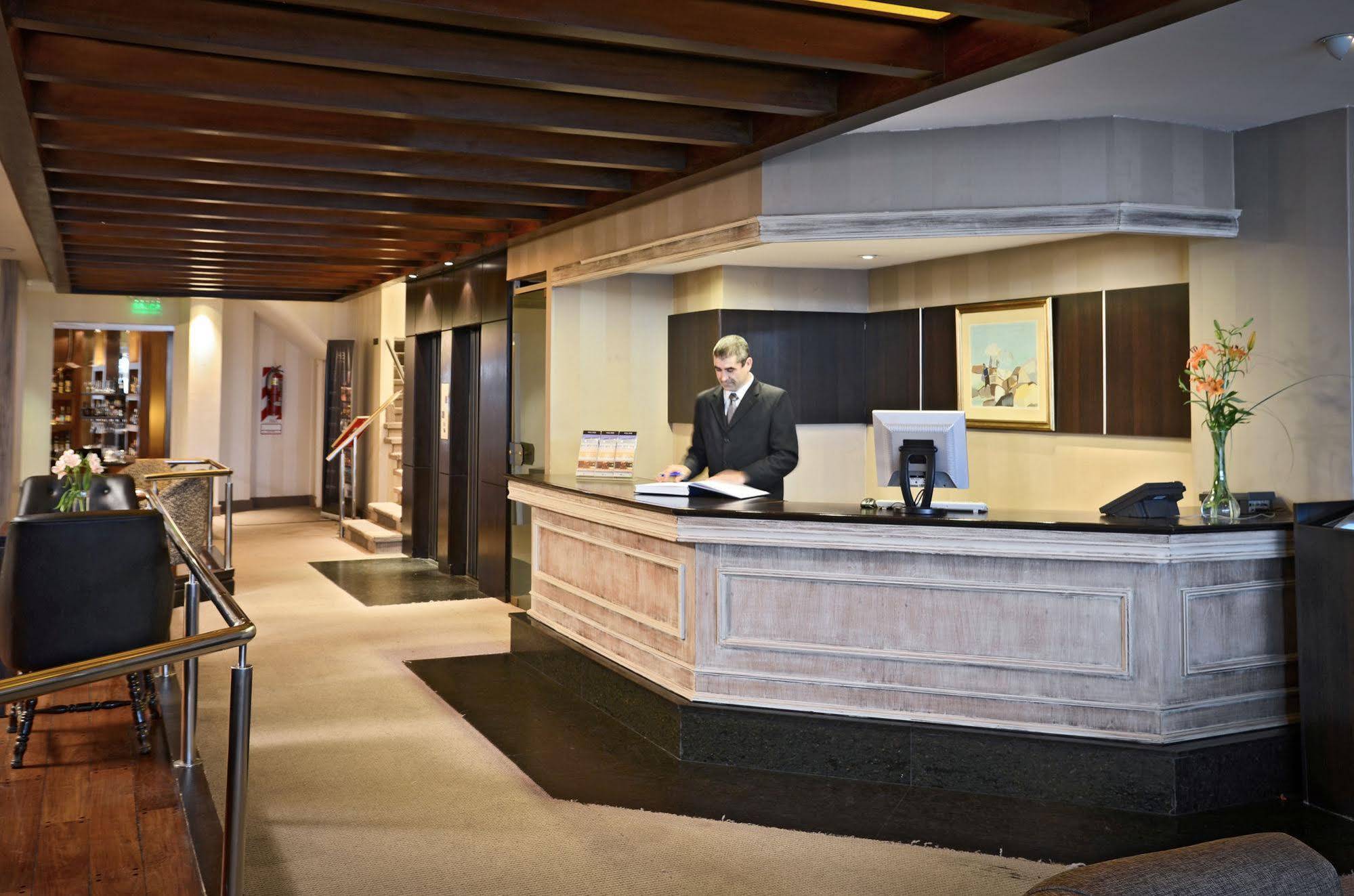 Hotel Presidente Mar del Plata Kültér fotó